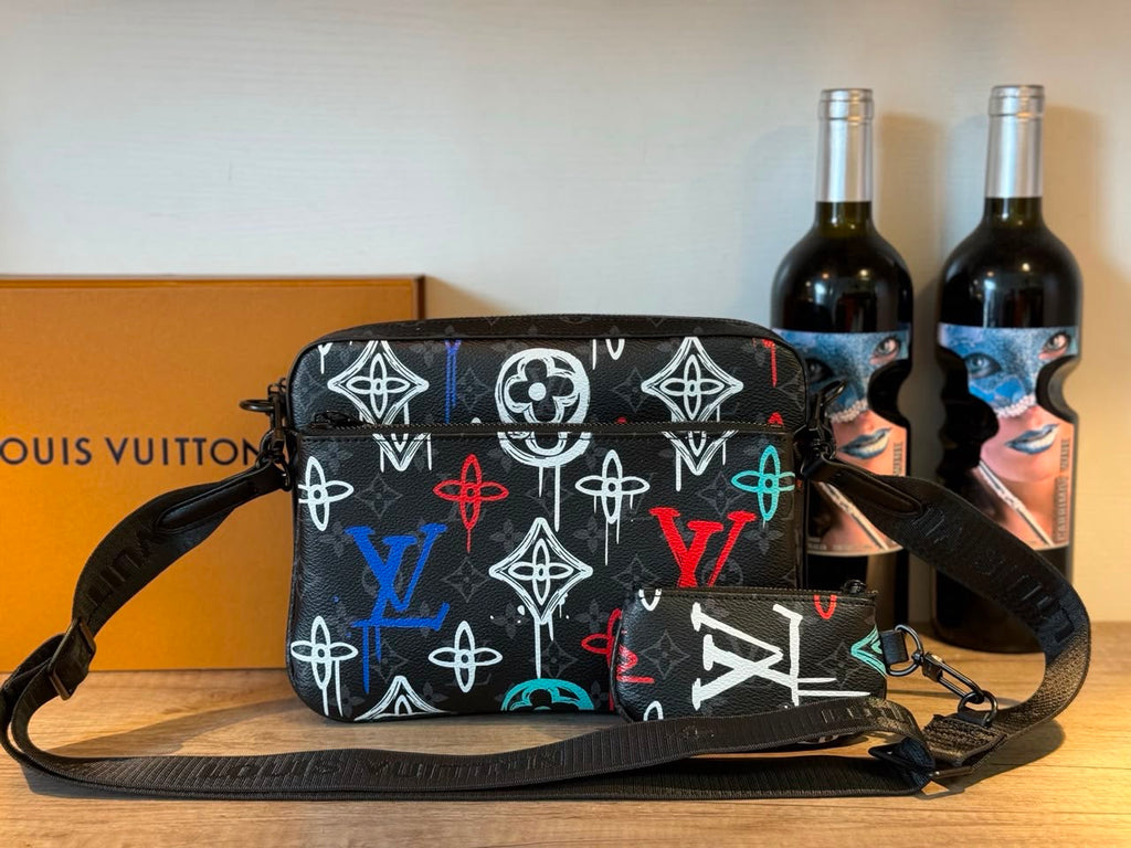 mens trio messenger bag