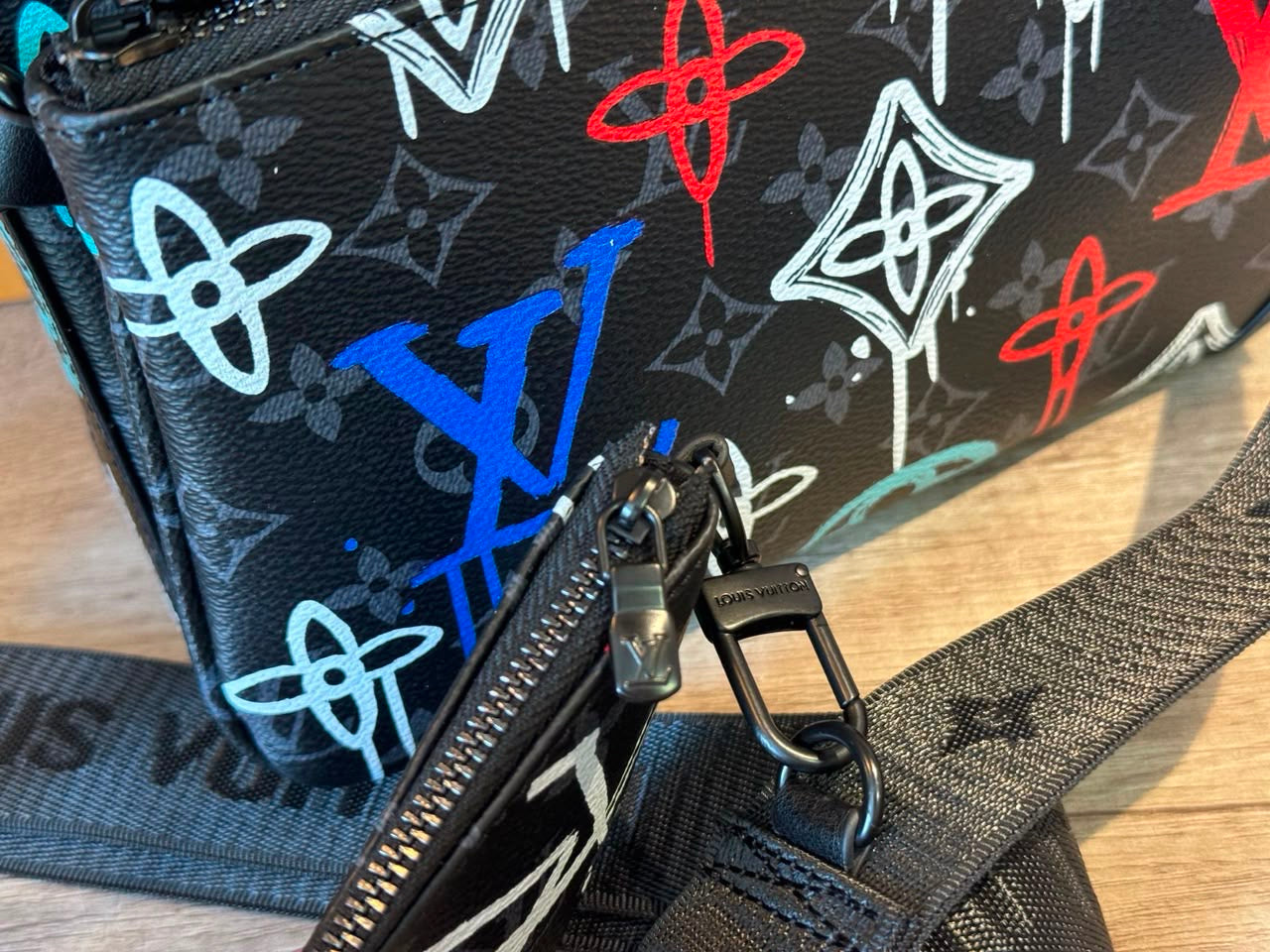 mens trio messenger bag