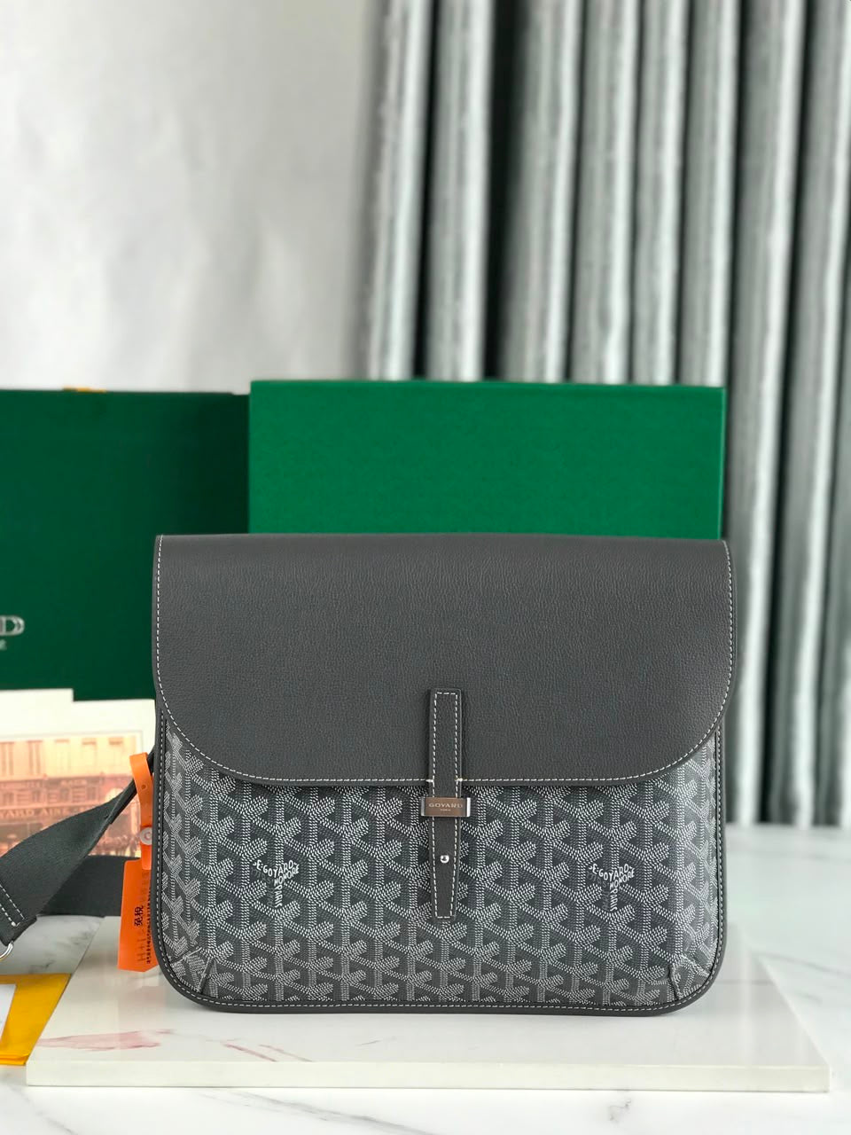 mens messenger bag